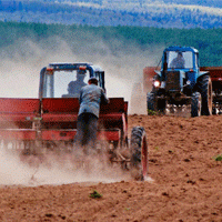 Аграрии Томской области начали сезонно-полевым работам
