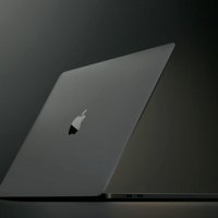 MacBook Pro похудел и потемнел