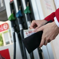 Дворкович рассказал о ценах на бензин в следующем году