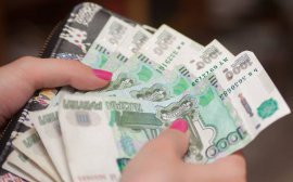 Томский завод светотехники погасил долги по зарплате