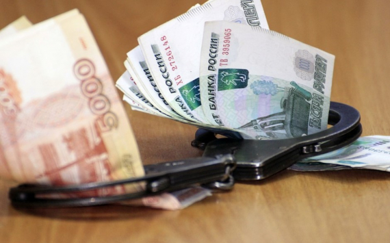 Вступил в силу закон о зачислении изъятых у коррупционеров денег в ПФР